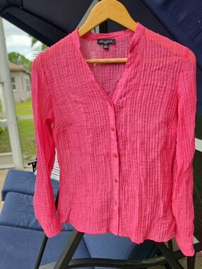 Notations Hot Pink  Button-Front Shirt